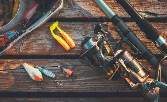 Jakie przynęty cieszą się popularnością wśród wędkarzy w Warszawie?