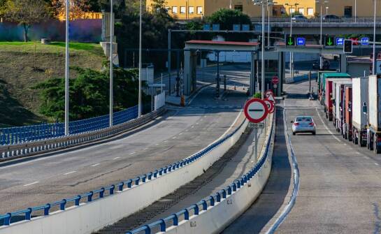 Jakie są najnowsze rozwiązania w zarządzaniu ruchem na A2?