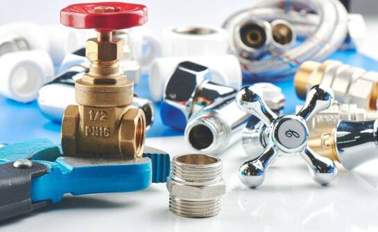 Jakie są najnowsze trendy w produkcji mosiężnych zasuw dla rolnictwa?