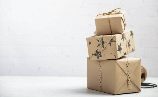 Funkcjonalność i estetyka małych pudełeczek do prezentów – co warto wiedzieć?