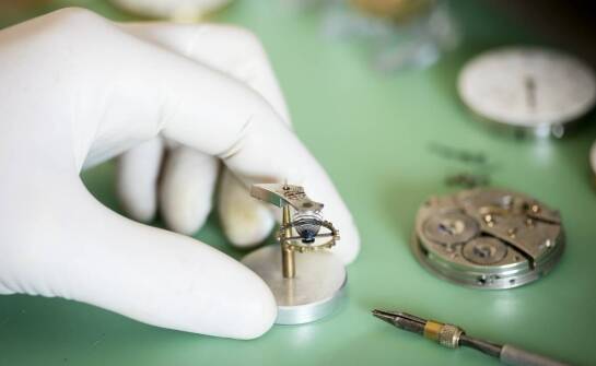 Polerowanie kopert zegarków – jakie efekty można osiągnąć dzięki profesjonalnej usłudze?