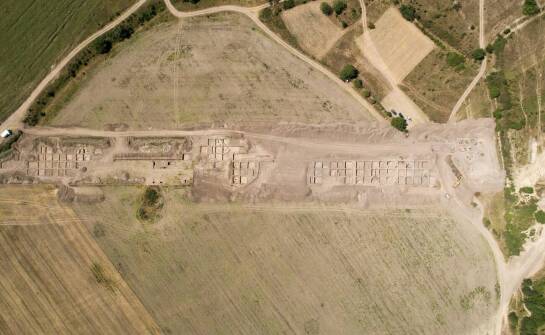 Kiedy stanowisko archeologiczne na działce rolnej wymaga interwencji u specjalistów?