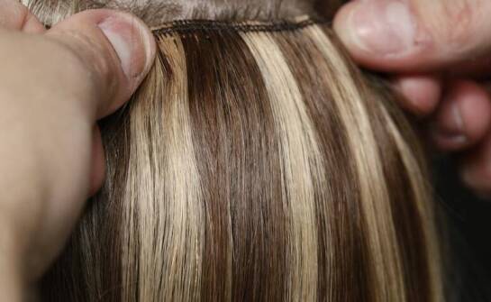 Jak dobrać odpowiednią dopinkę do włosów, aby uzyskać naturalny efekt?