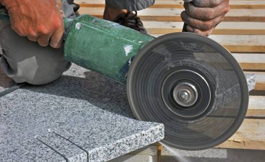 Jak dobierać diamentowe narzędzia do cięcia różnych rodzajów kuchennych blatów?