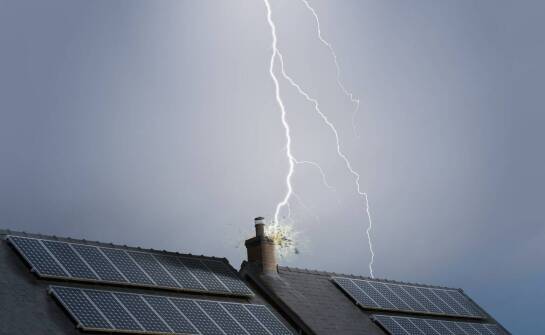 Ochrona odgromowa na dachu – jakie elementy są niezbędne?