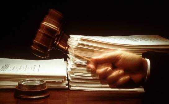 Jakie przesłanki są brane pod uwagę przy decyzji o ubezwłasnowolnieniu?