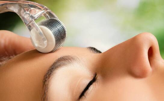 Wpływ regularnego masażu szczotką na elastyczność skóry twarzy