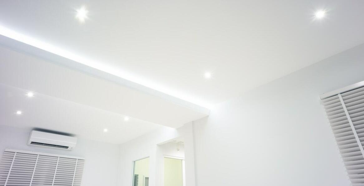 Jak przezroczyste PCV poprawia estetykę systemów oświetleniowych