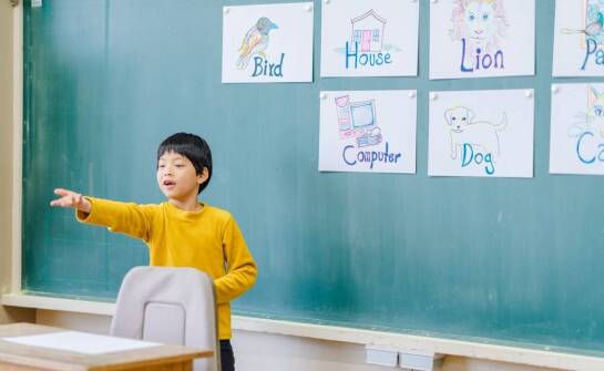 Nowoczesne zastosowania taśmowego korektora w edukacji