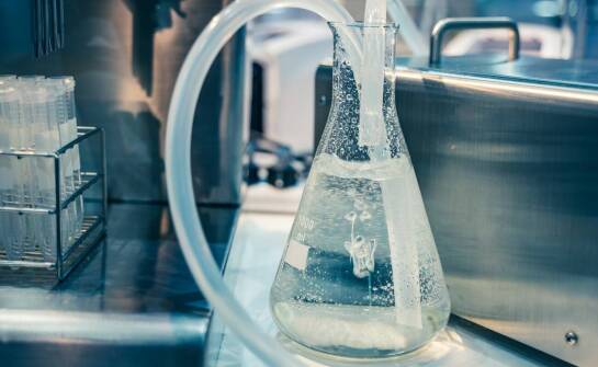 Chemiczne kolby a innowacje – jak technologia zmienia ich funkcjonalność?