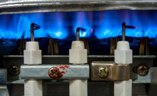 Pirotechniczne zapalniki – jak wybrać najlepszy model do danego wydarzenia?