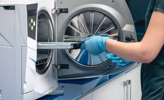 Znaczenie chirurgicznych myjni w zachowaniu higieny w szpitalach