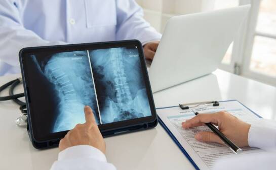 Nowoczesne technologie w gabinecie doktora Dudka ortopedycznym