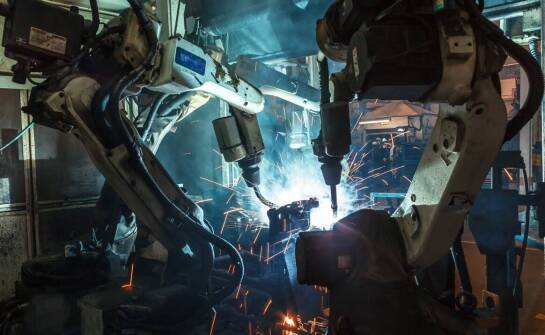 Wpływ nowoczesnych technologii na jakość usług spawalniczych