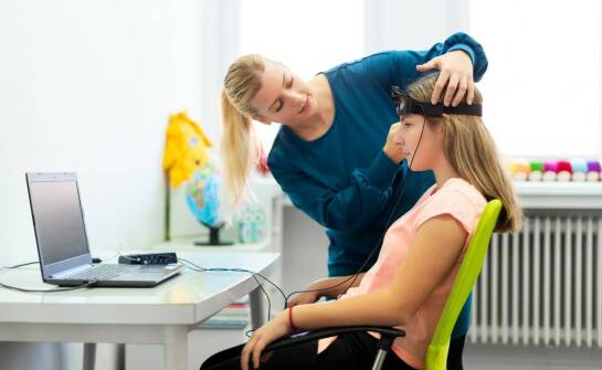 Rola EEG Biofeedback w terapii trudności w szkole