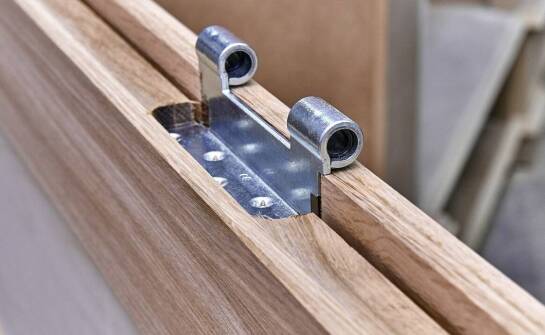 Wpływ meblowych okuć na bezpieczeństwo użytkowania