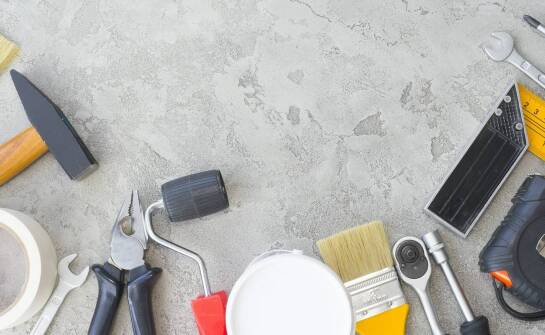 Jakie ręczne narzędzia najlepiej sprawdzą się w pracach remontowych?