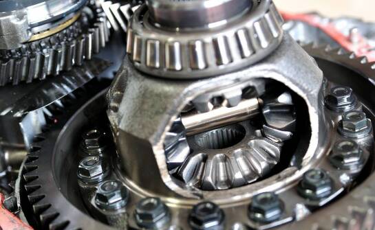 Kluczowe elementy napędowego układu w maszynach rolniczych