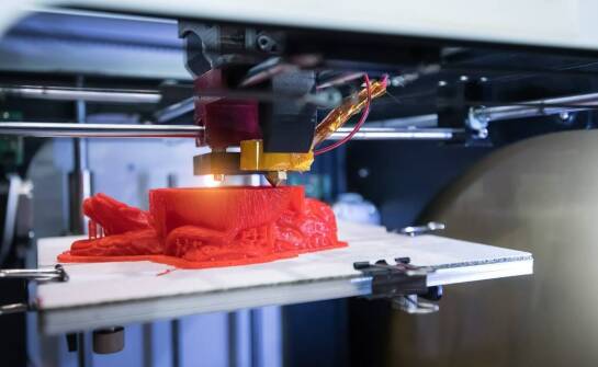 Drukarnia online 3D: jakie są najczęstsze zastosowania jej usług?