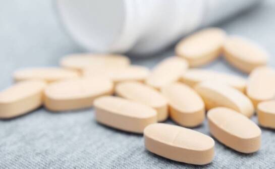 Dlaczego warto sięgać po probiotyki w tabletkach podczas antybiotykoterapii?