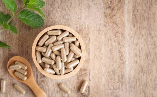 Jak naturalne probiotyki wpływają na zdrowie jelit?