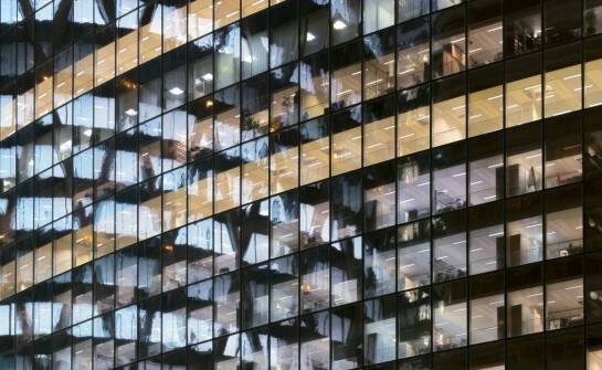 Jak technologia wspiera zarządzanie przestrzenią biurową w Arkada Business Parku?