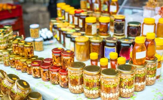 Jak zero waste produkty zmieniają podejście do codziennych zakupów?