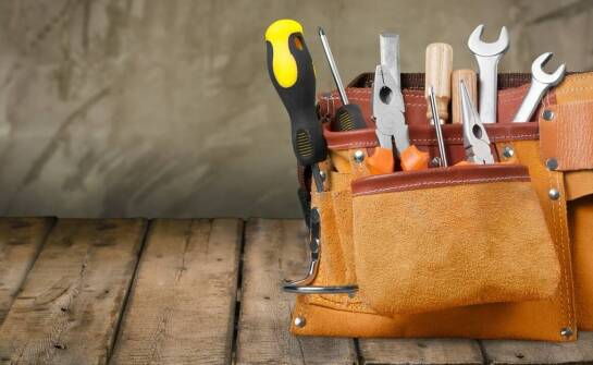 Jak robocze spodnie do pasa wpływają na efektywność pracy?