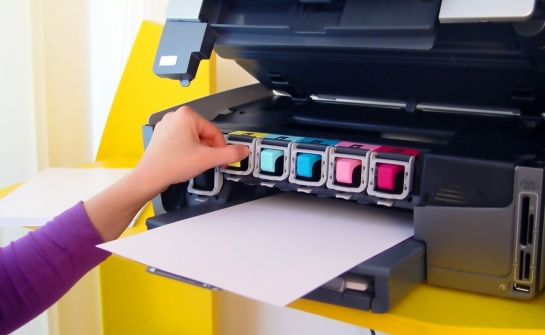 Wpływ jakości tuszu na wydajność drukarki - porady od serwisu