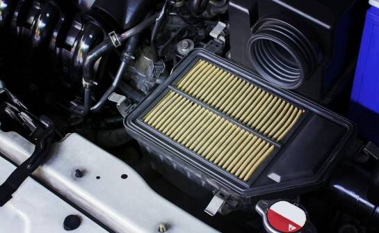 Wpływ stożkowych filtrów powietrza na zużycie paliwa w motocyklu