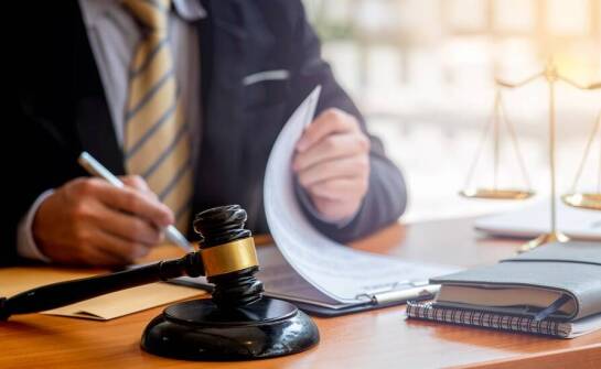 Reprezentacja pokrzywdzonych przez zorganizowaną przestępczość: pomoc prawnika w Rybniku