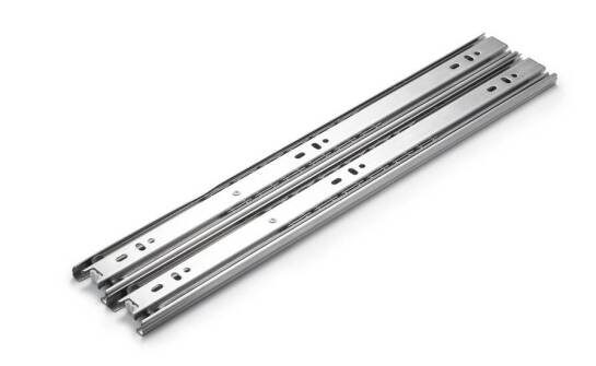 Synchroniczne prowadnice w meblach – kluczowe zalety i wady