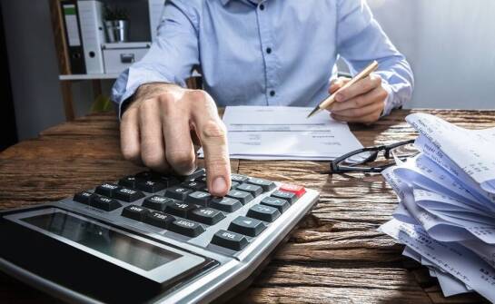 Zastosowanie pełnej księgowości w analizie finansowej w firmie