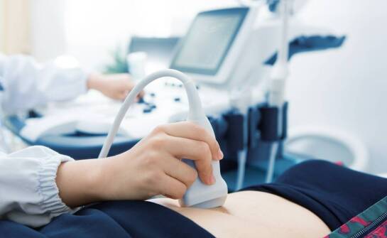 Jak badania USG bez skierowania przyspieszają diagnozę chorób w jamie brzusznej?