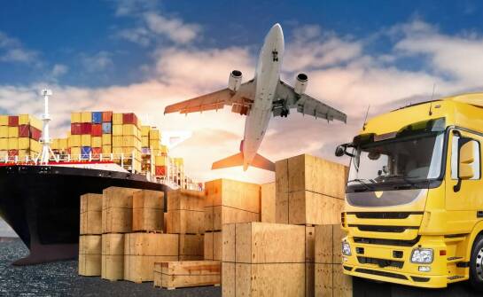 Jakie usługi oferują firmy transportowe, specjalizujące się w międzynarodowych przewozach?