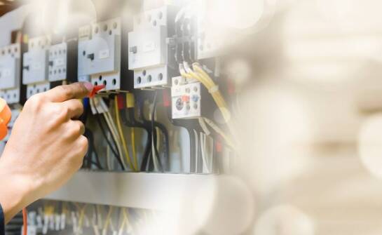 Jakie są najważniejsze korzyści z inwestycji w światłowodu tester?