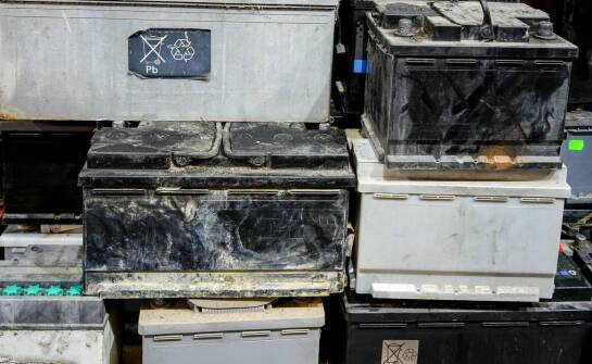 Jakie wyzwania stoją przed rynkiem skupu akumulatorów w Krakowie?
