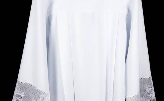 Na co zwracać uwagę przy wyborze białego dziewczęcego body?