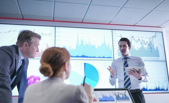 Jak przygotować firmę do przekształceń z pomocą gospodarczego doradcy?