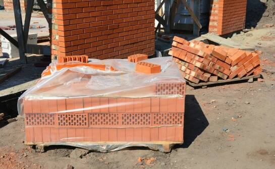 Najnowsze trendy w zastosowaniu cegły LHL w projektach budowlanych.