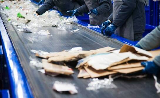 Wpływ recyklingu na produkcję opakowaniowych materiałów