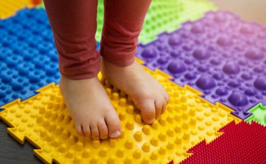 Wybór edukacyjnej maty – na co zwrócić uwagę?