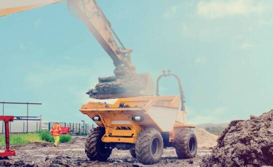 Jak poradzić sobie z wywozem dużych ilości odpadów budowlanych?