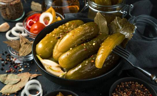 Wpływ kiszonych ogórków na układ trawienny w kontekście diety trzustkowej