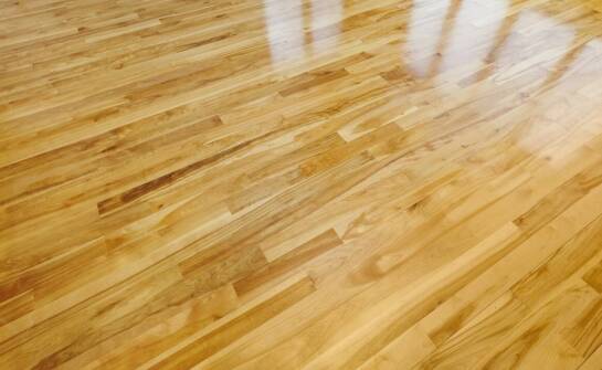 Dąb Leonardo Kronopol jako wybór dla nowoczesnych wnętrzarskich projektów