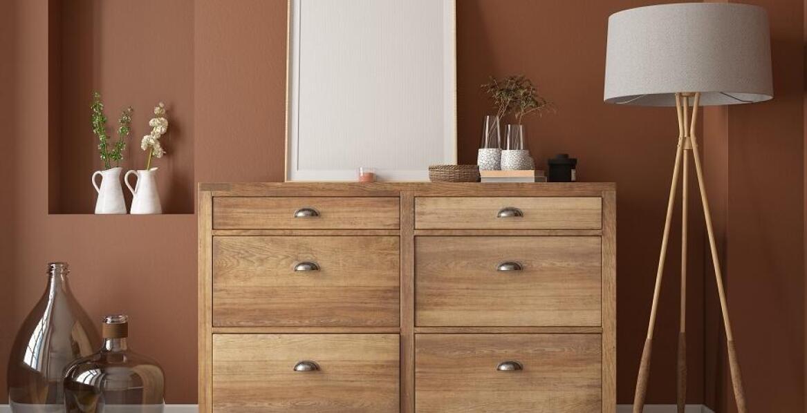 Różnorodność drewnianych wykończeń mebli – jak dopasować je do stylu wnętrza?