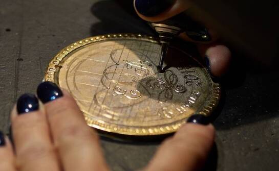 Innowacyjne rozwiązania w narzędziach do grawerowania: Co warto wiedzieć?