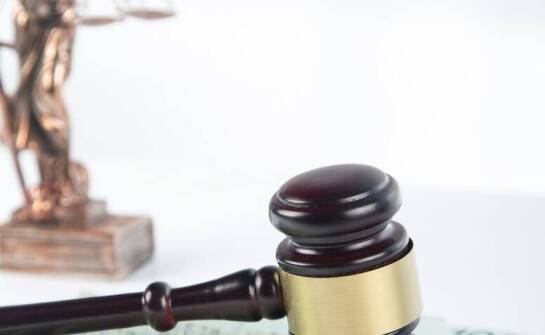 Egzekucja należności: jak upadłościowe prawo wspiera wierzycieli?