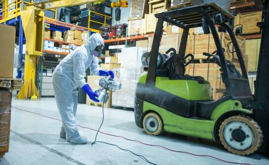 Profesjonalne czyszczenie magazynowych hal – nasze standardy higieny