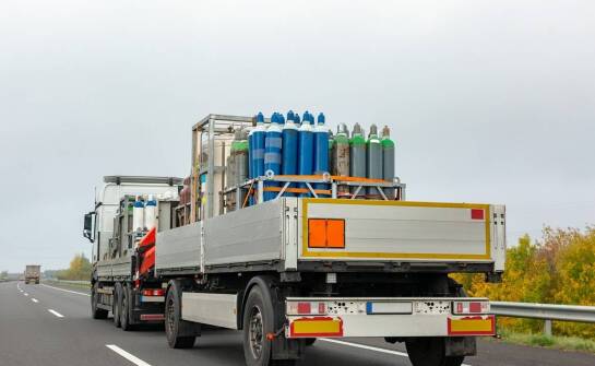 Wpływ prawnych regulacji na bezpieczeństwo transportu gazów ADR